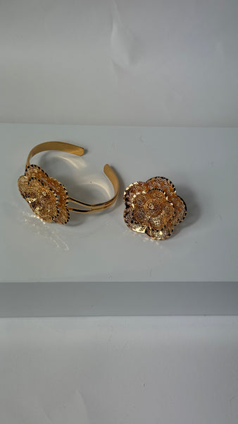 bracelet with ring