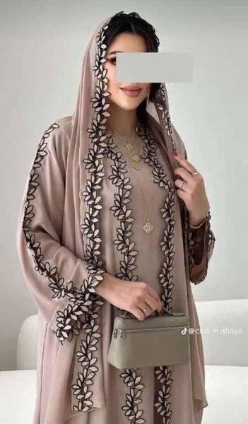 Basma Abaya