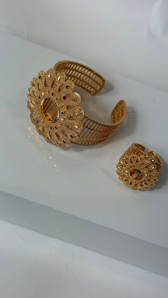 bracelet with ring