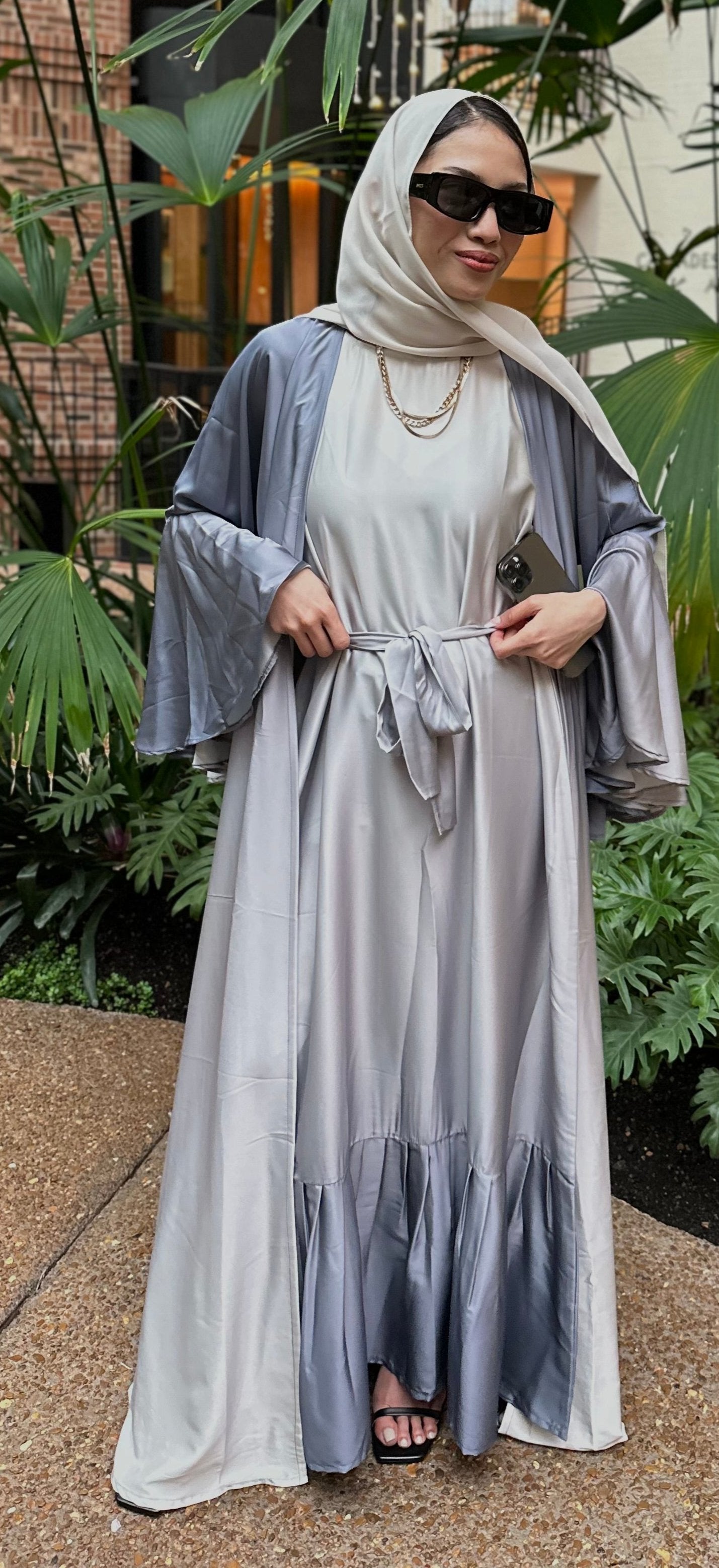 Qamar Abaya Set