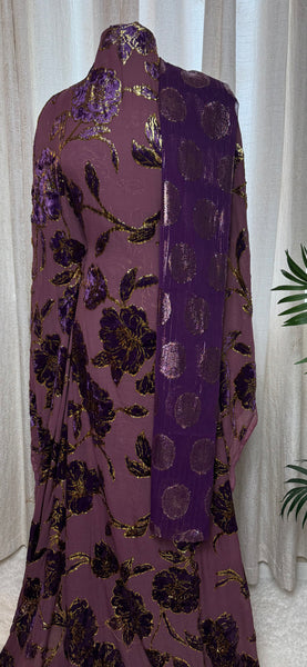Maqbal Dirac Set